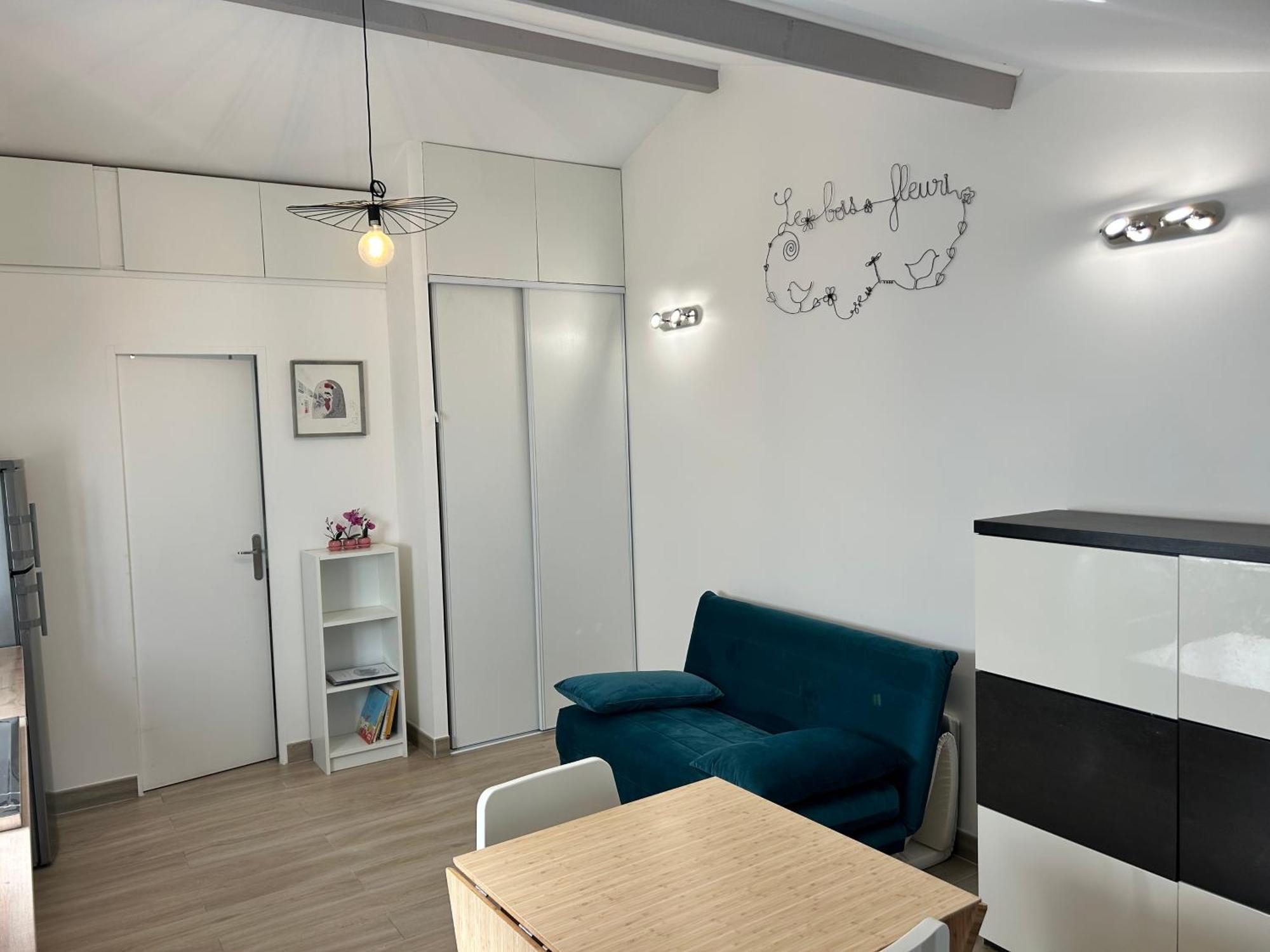 Maison Studio Le Bois Fleuri Croissy-Beaubourg Zewnętrze zdjęcie